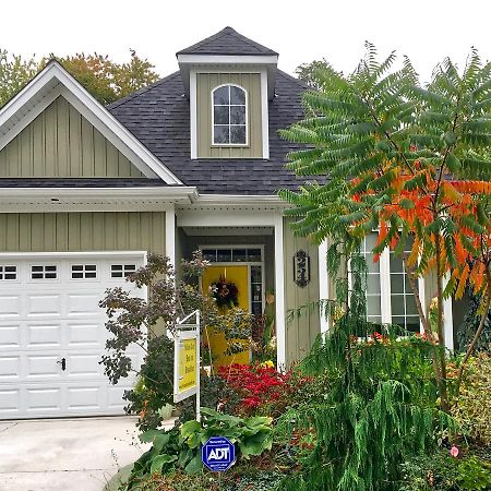Yellow Door Bed And Breakfast Fort Erie Exterior foto